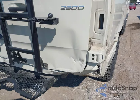 2021 Mercedes-Benz Sprinter Standard Roof V6 z USA, uszkodzony, nr VIN W1W4EBVY7MT063361